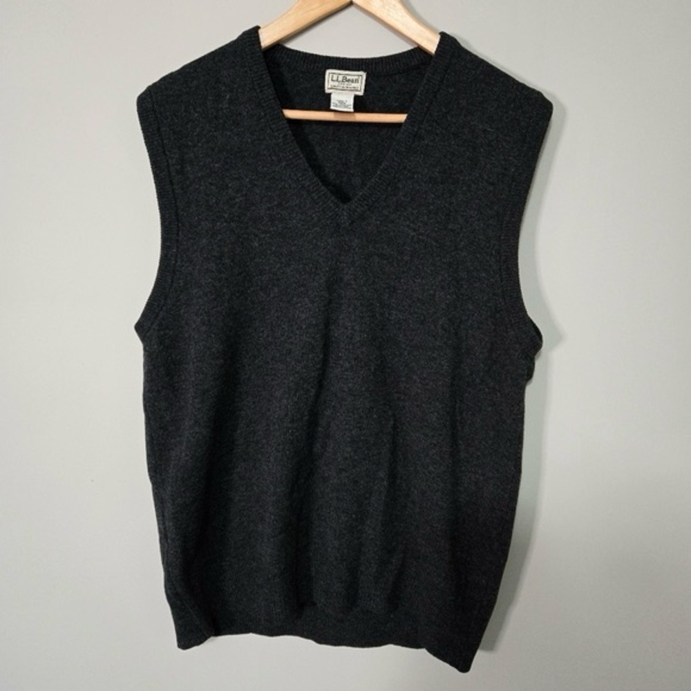 L L  BEAN Dark grey mens medium sweater vest  lambswool rn71341 vn 05498